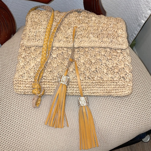 Tommy Bahama Straw Shoulder Purse/Bag - Picture 1 of 6